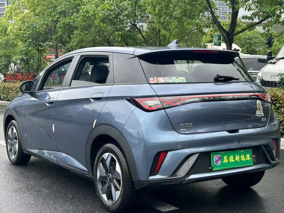 BYD Dolphin Honor Edition 420km Fashion Edition 2025 — миниатюра 2