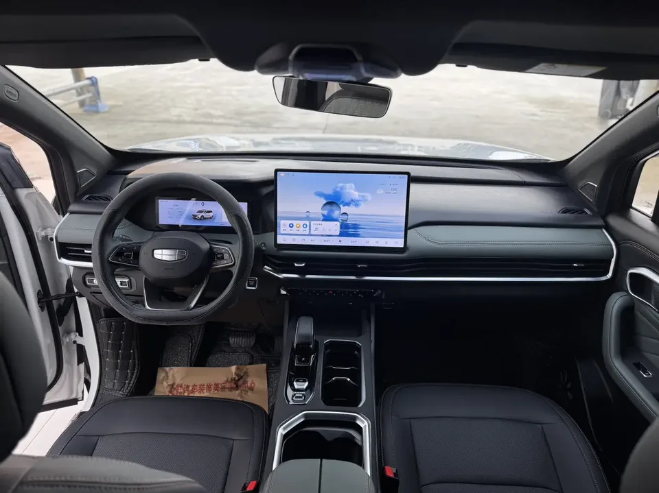 Geely Haoyue L Haoyue L 2024 2.0TD DCT luxury model 2024 — миниатюра 5