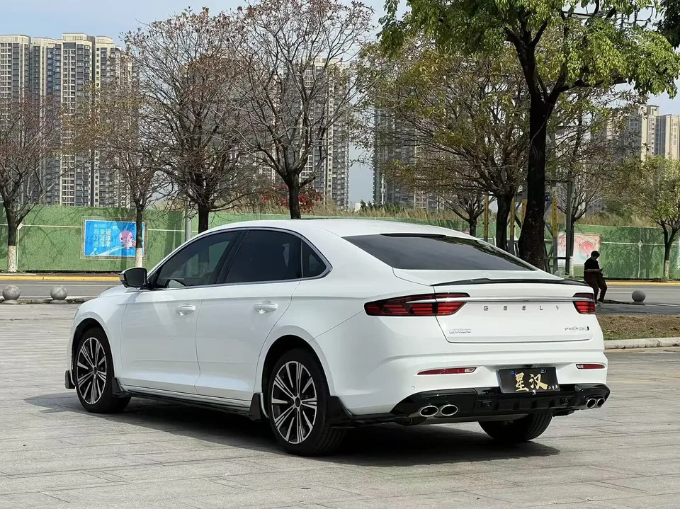 Geely Xing Rui Xingrui 2025 1.5T Dongfangyao Kunlun Edition 2025 — миниатюра 2