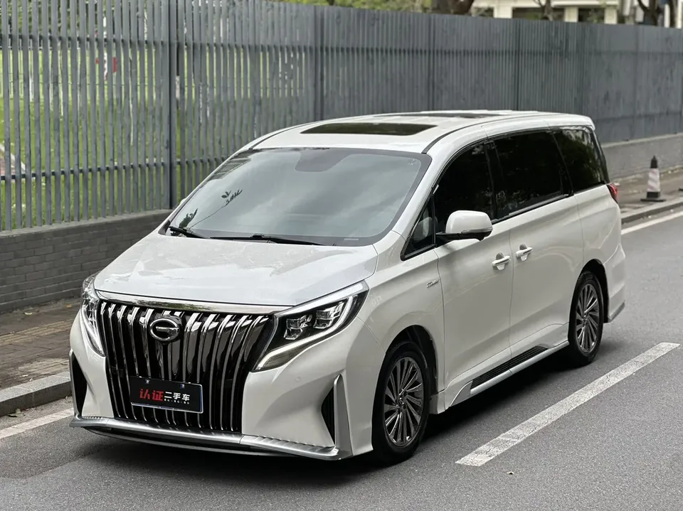 GAC Trumpchi M8 2022