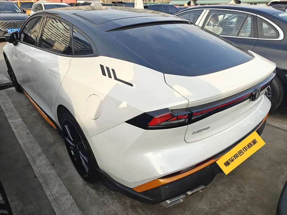 Changan UNI-V Changan UNI-V 2024 1.5T Premium Sports 2025 — thumbnail 4
