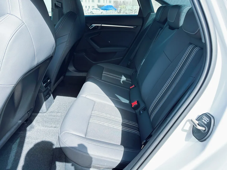 Audi A3 A3L Limousine 35 TFSI Fashion Sports 2023 — миниатюра 5