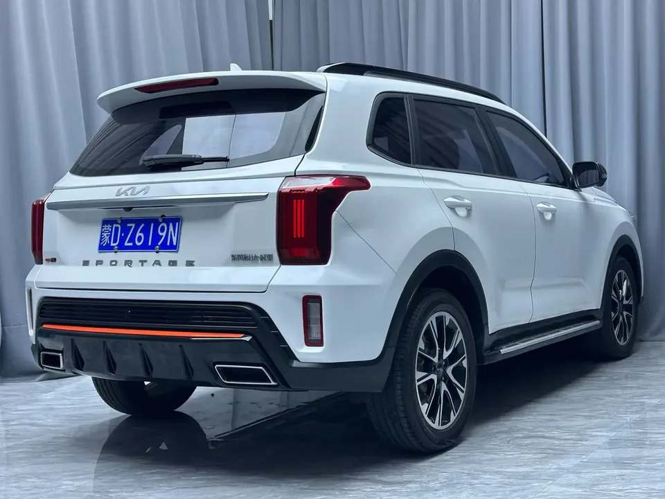Kia Sportage Ace 1.5T GT-Line Super Edition 2022 — миниатюра 2