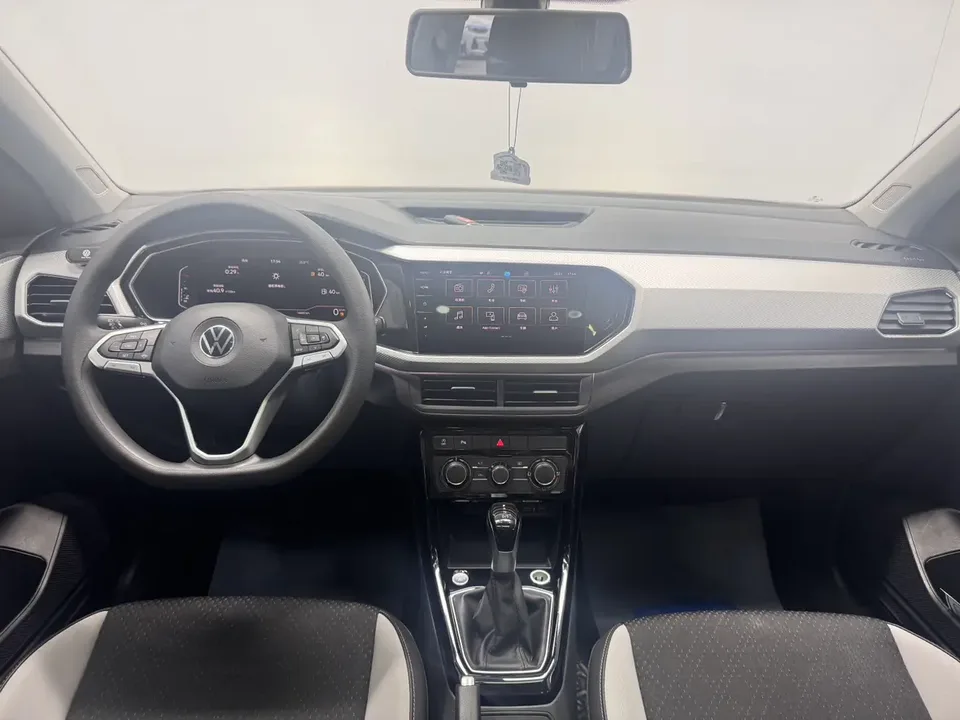 Volkswagen Explore the shadows 1.5L Automatic Joy-Link Edition 2022 — миниатюра 3
