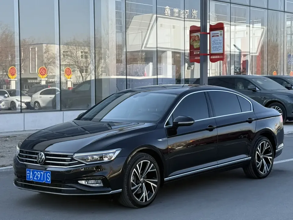 Volkswagen Magotan 2022