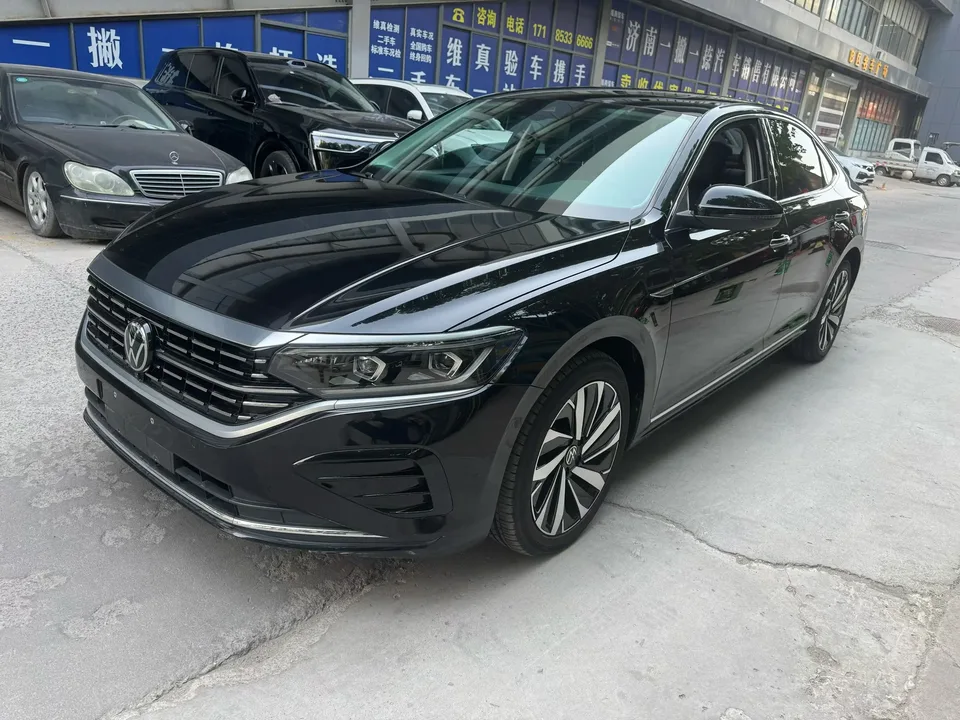 Volkswagen Passat 2022
