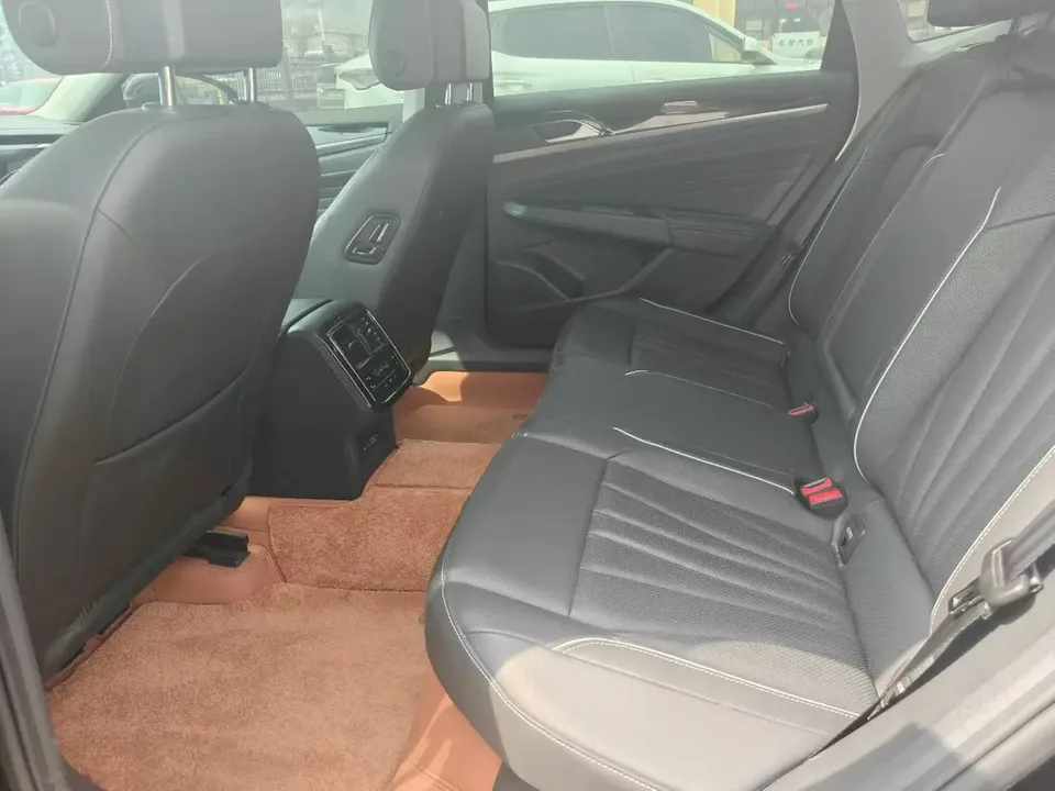 Volkswagen Passat Passat 2024 330TSI Star Elite Edition 2024 — миниатюра 3