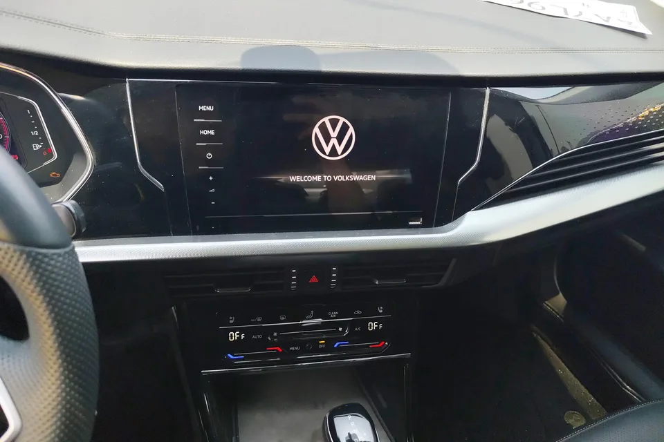Volkswagen Passat Passat 2024 330TSI Elite Edition 2024 — миниатюра 3