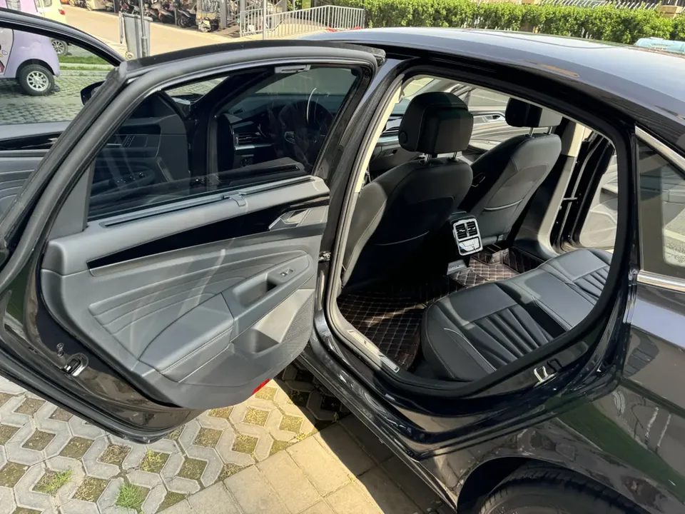 Volkswagen Passat Passat 2024 Passat 2024 380TSI Starry Sky Deluxe Edition 2024 — thumbnail 4
