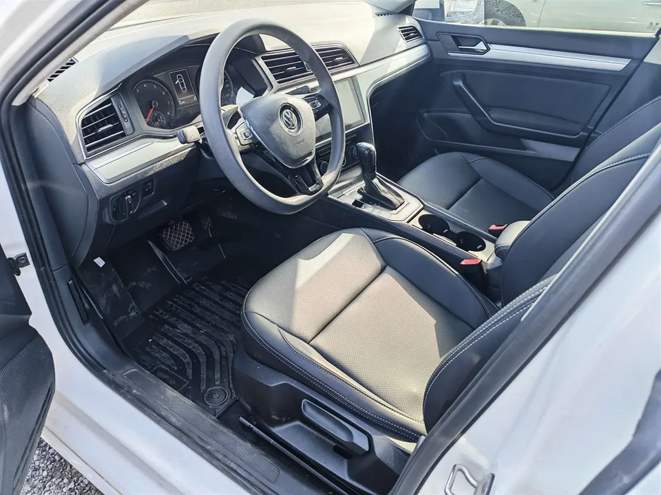 Volkswagen Lamando Lingdu 2021 230TSI DSG Fashion Edition 2022 — миниатюра 5