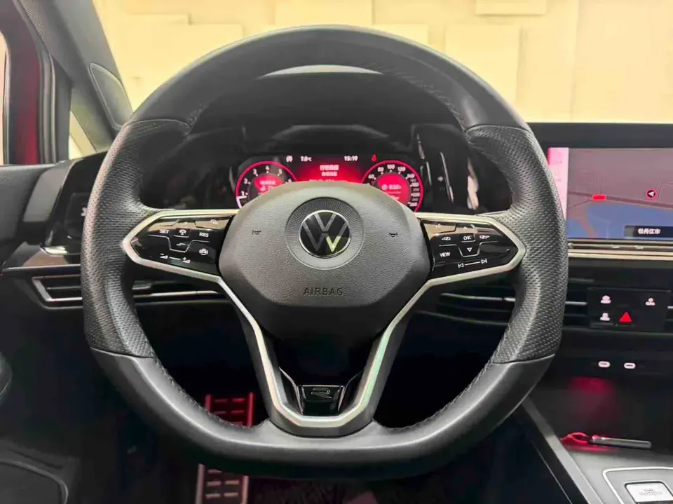 Volkswagen Golf golf 2021 280TSI DSG R-Line 2022 — thumbnail 4