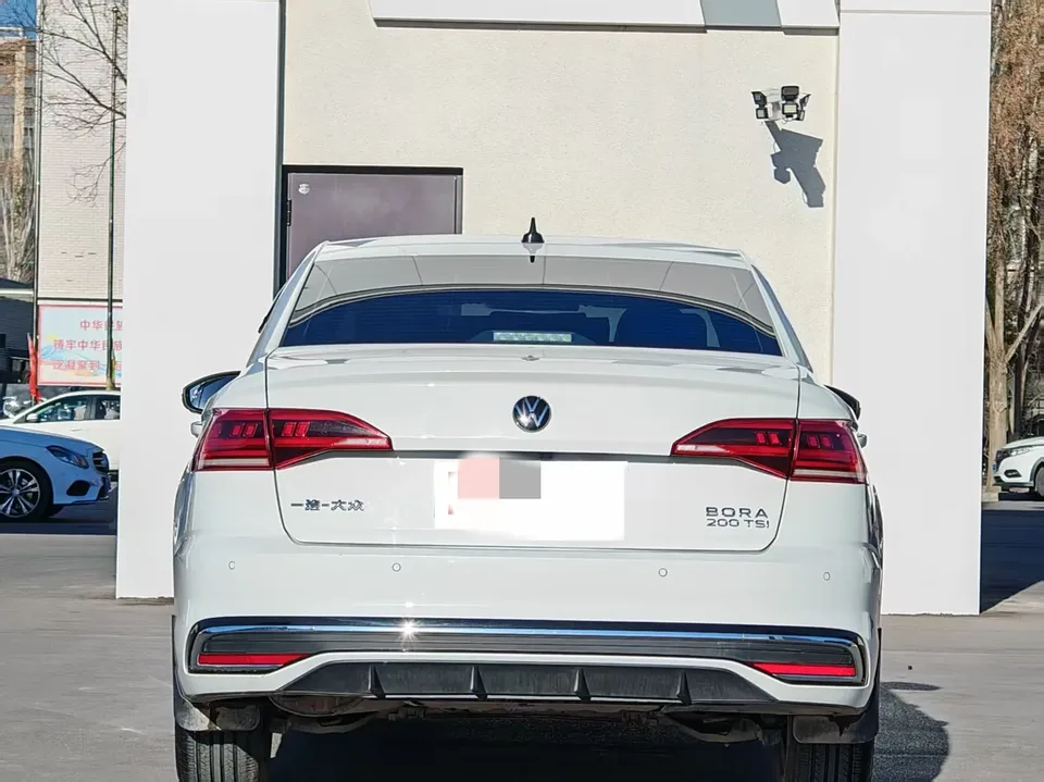 Volkswagen Bora Bora 2023 200TSI DSG Smart Edition 2024 — миниатюра 2