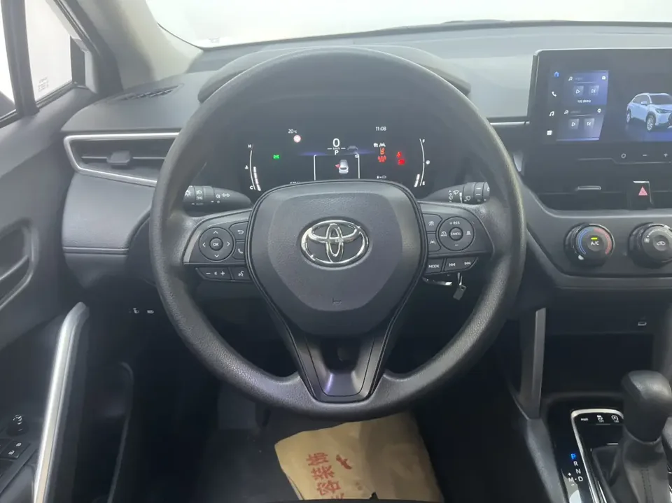 Toyota CorollaCross Corolla Sharp 2023 2.0L CVT Pioneer Edition 2024 — thumbnail 5