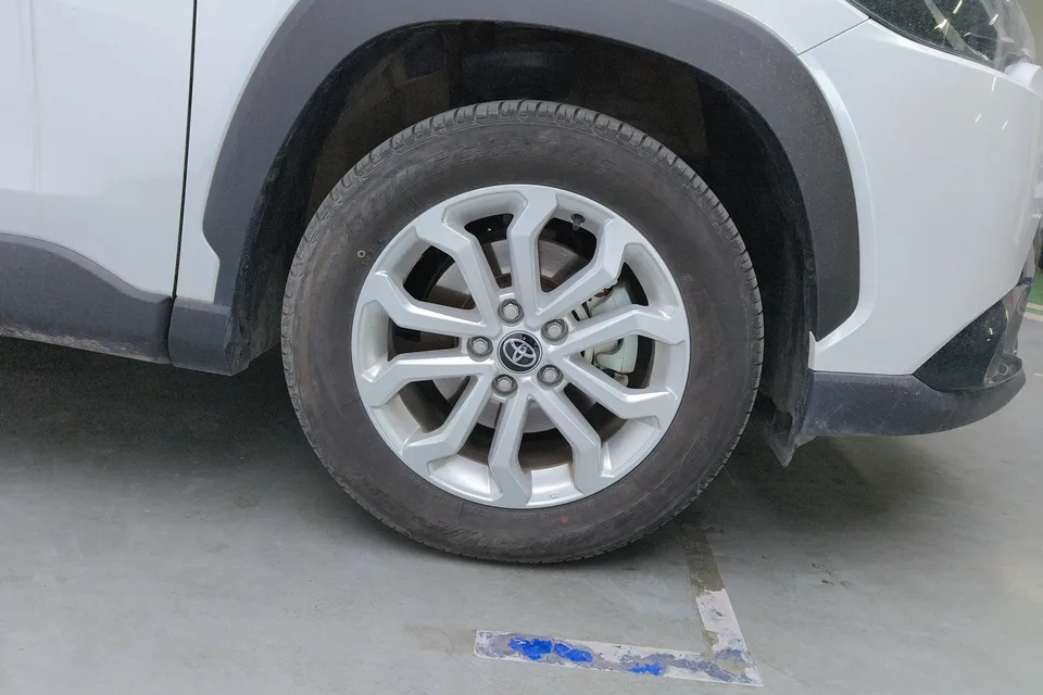Toyota Frontlander Fenglanda 2024 2.0L CVT Elite Edition PLUS 2025 — миниатюра 2