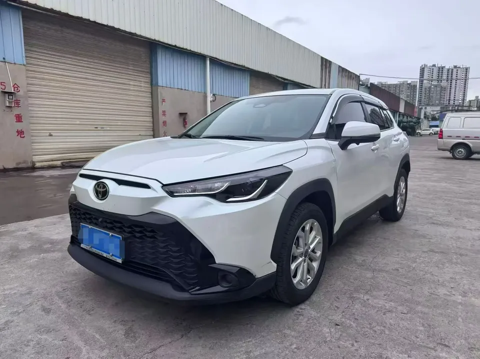 Toyota Frontlander 2023
