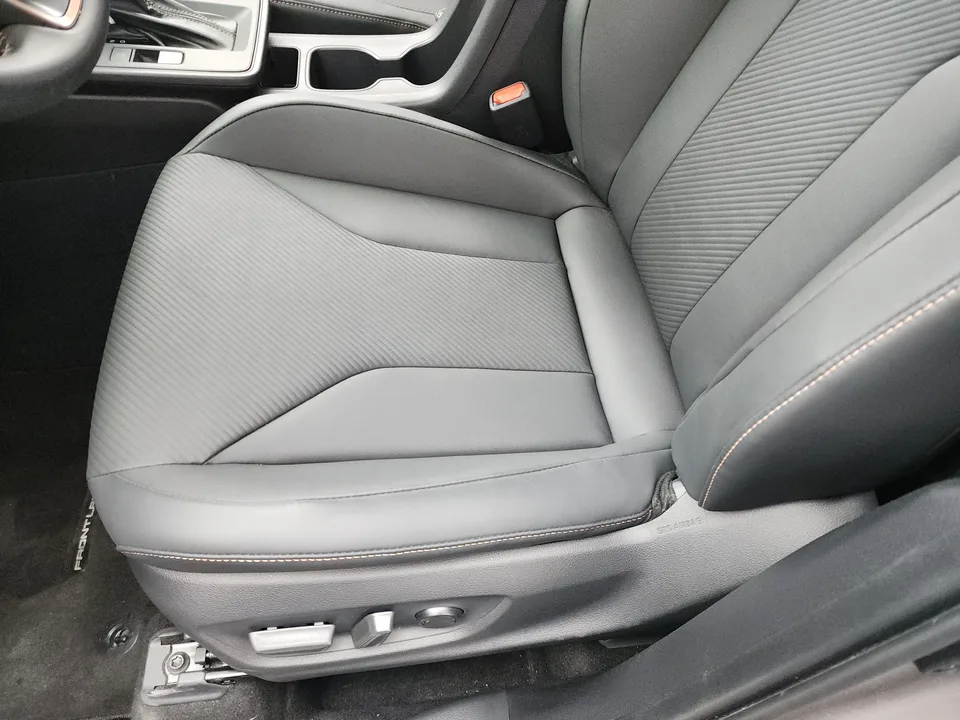 Toyota Frontlander 2026 Toyota Land Cruiser 2.0L CVT Comfort Plus Edition 2025 — миниатюра 5