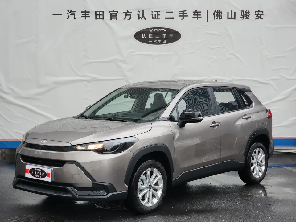 Toyota Frontlander 2025