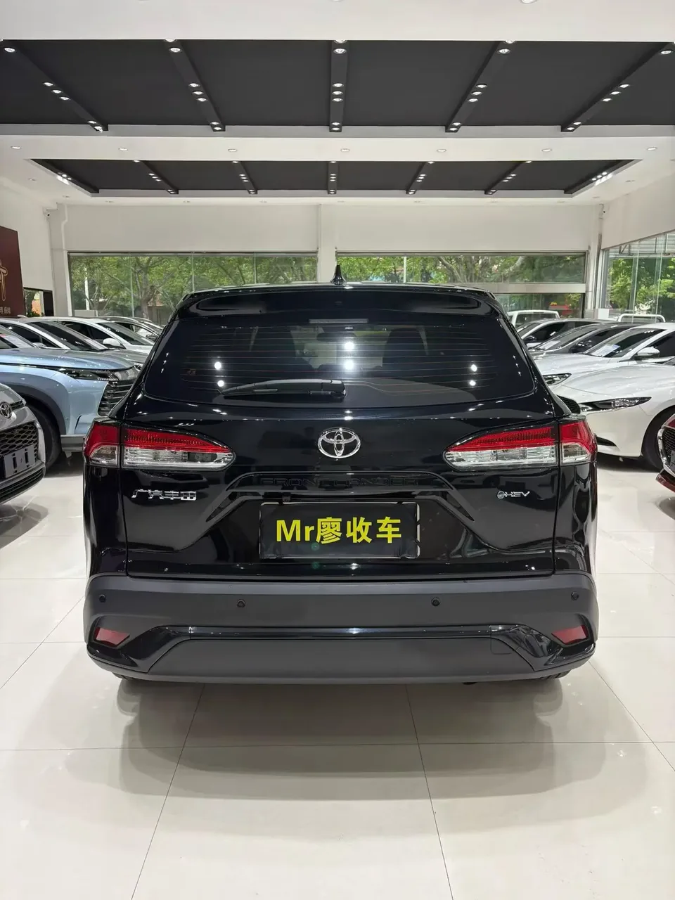 Toyota Frontlander 2.0L Intelligent Electric Hybrid Dual Engine Leading Edition 2024 — миниатюра 5