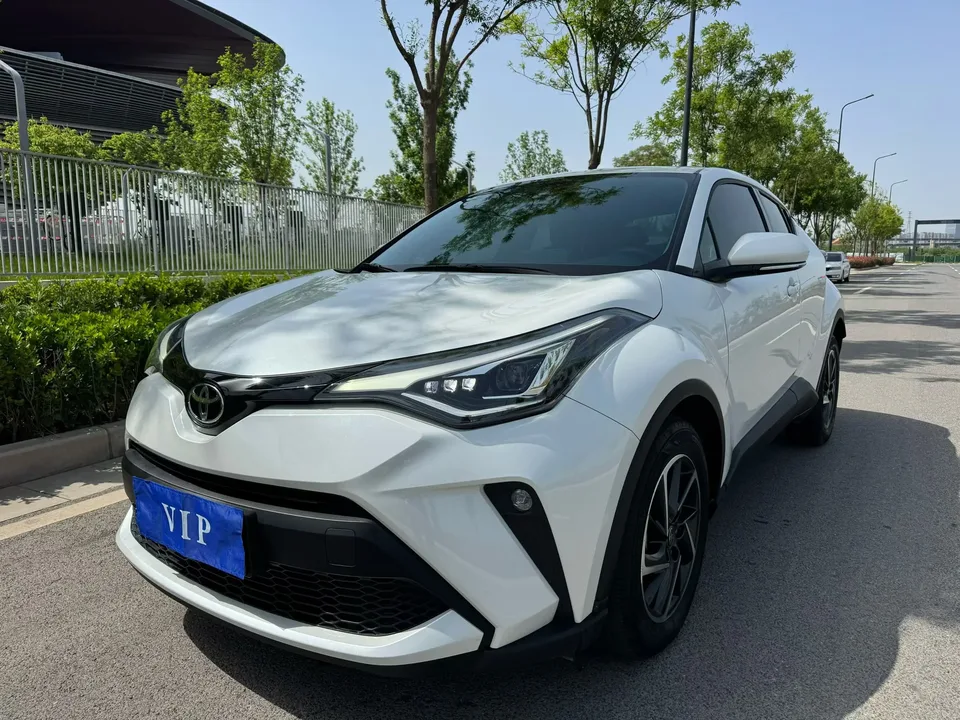 Toyota C-HR 2024