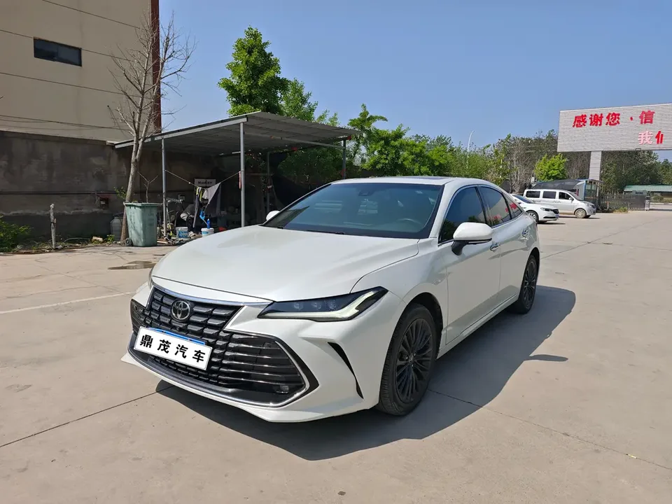 Toyota Avalon 2022