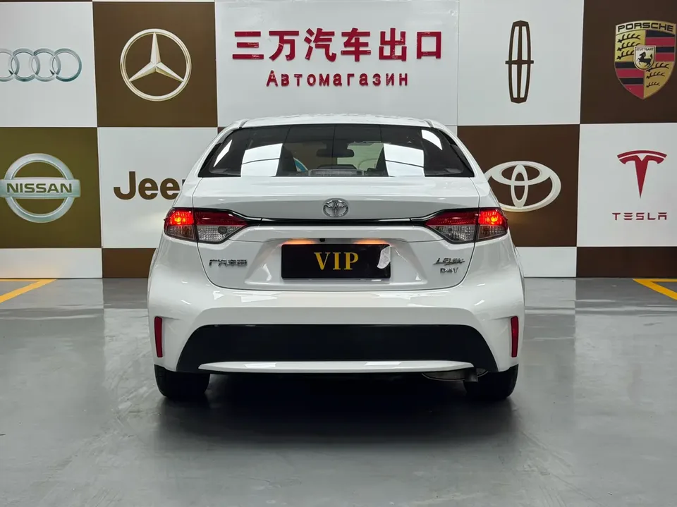 Toyota Levin 2022 Lelink 185T CVT Luxury Edition 2022 — миниатюра 2