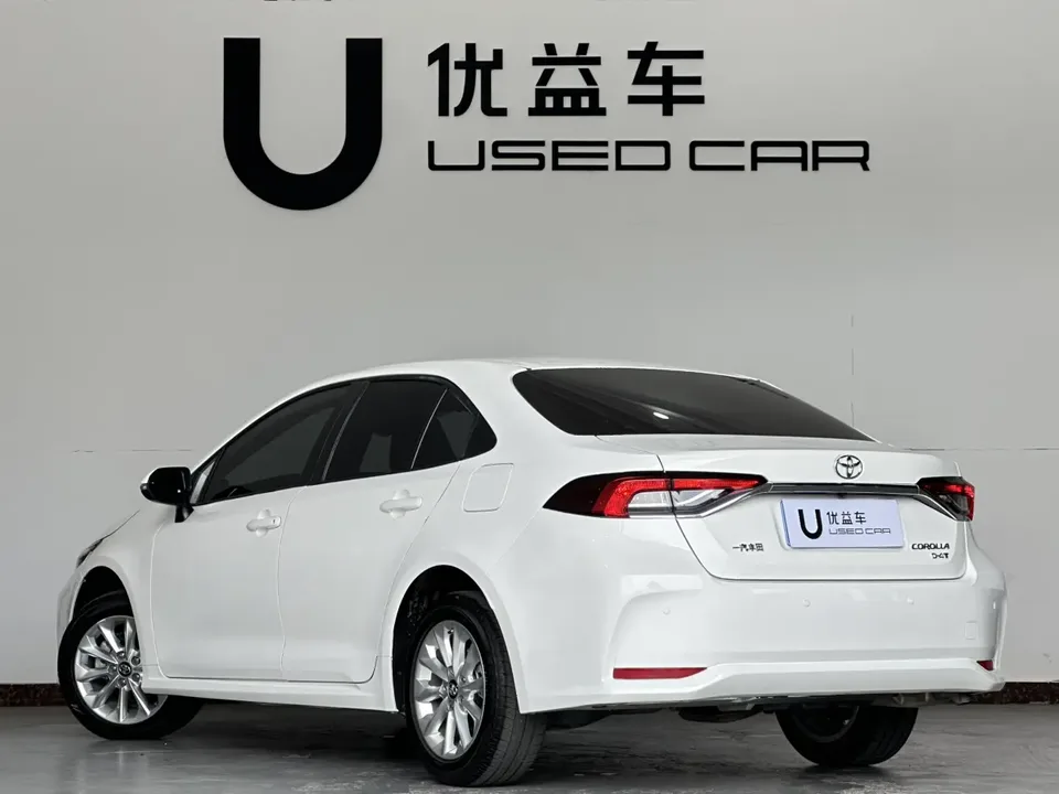 Toyota Corolla 1.2T S-CVT Elite PLUS Edition 2022 — миниатюра 3