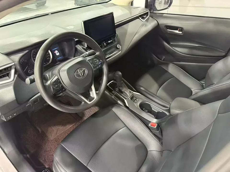 Toyota Corolla Corolla 2021 Corolla 2021 1.2T S-CVT sports version 2022 — миниатюра 3