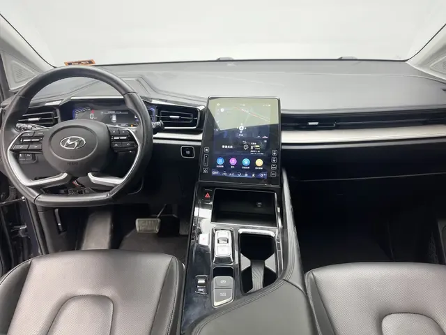 Hyundai Kustu 270TGDi Premium Edition LUX 2023 — миниатюра 3