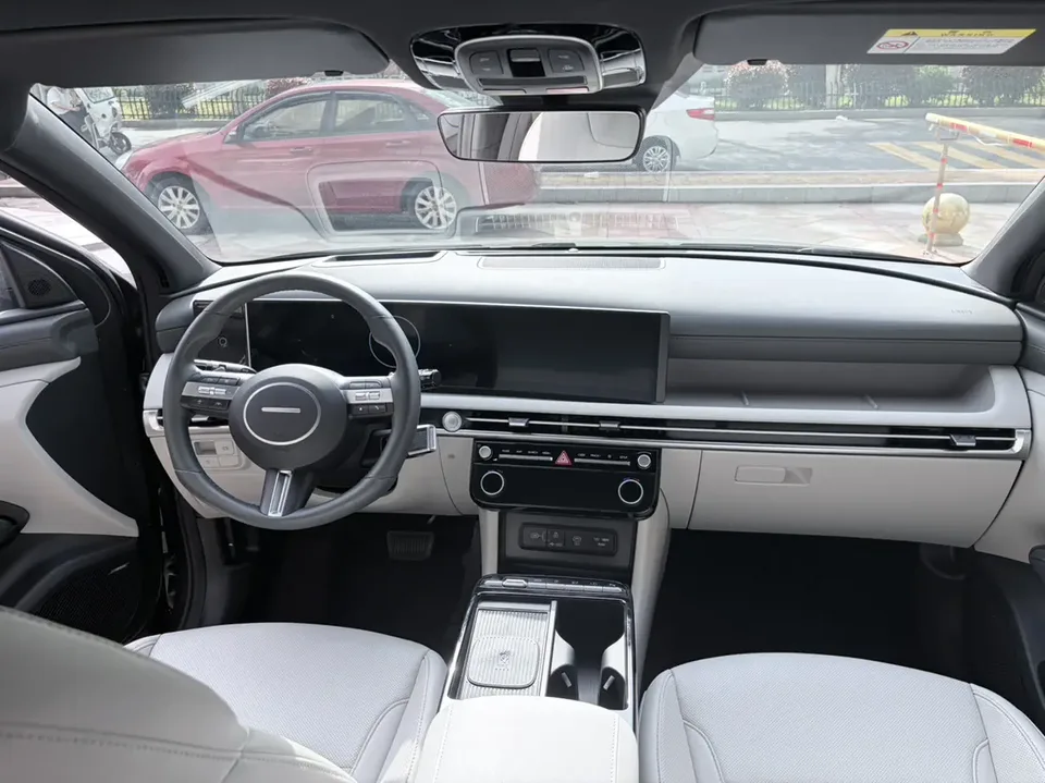 Hyundai tucson l Tucson 2025 Tucson L 1.5T TOP 4WD Flagship Edition 2026 — миниатюра 5