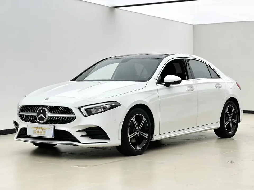 Mercedes-Benz Mercedes Benz A Class 2022