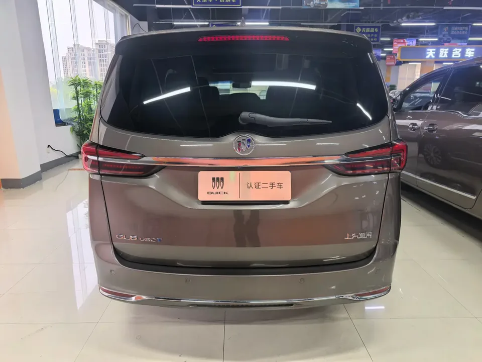 Buick GL8 Buick GL8 2022 Land Business Class 652T Luxury Edition 2022 — миниатюра 2