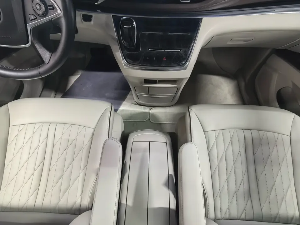 Buick GL8 Buick GL8 2022 Land Business Class 652T Luxury Edition 2022 — миниатюра 5