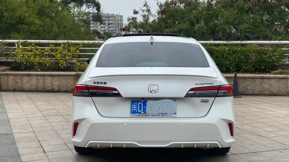 Honda Inspire Insignia 260TURBO Elegant Edition 2024 — миниатюра 2