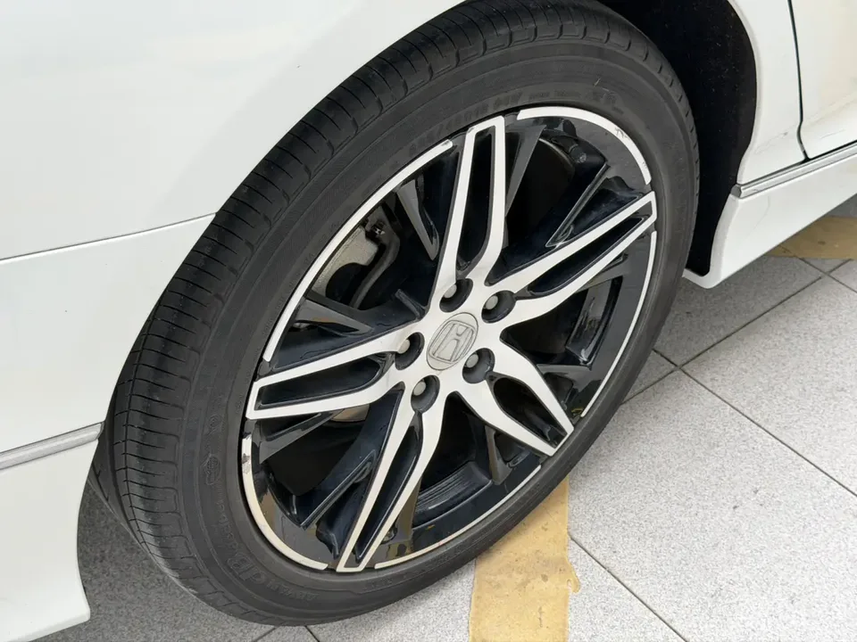 Honda Accord 2022 Accord 260TURBO Fantasy Night Premium Edition 2022 — миниатюра 4