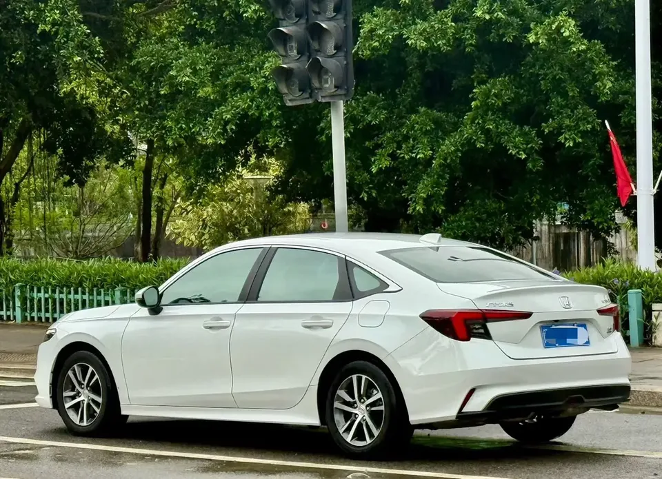 Honda Integra 240TURBO CVT Technology Edition 2025 — миниатюра 4