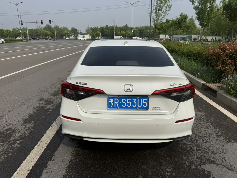 Honda CIVIC 2022 Civic 240TURBO CVT Power Control Edition 2022 — миниатюра 2