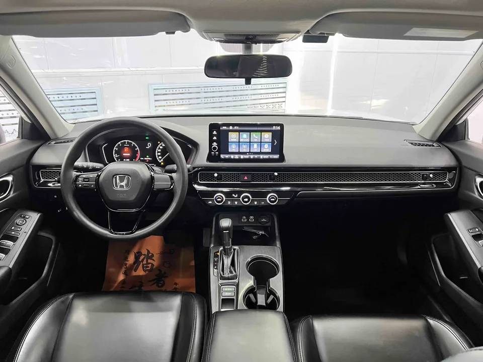 Honda CIVIC 2022 Civic 180TURBO CVT Sport Edition 2022 — миниатюра 4