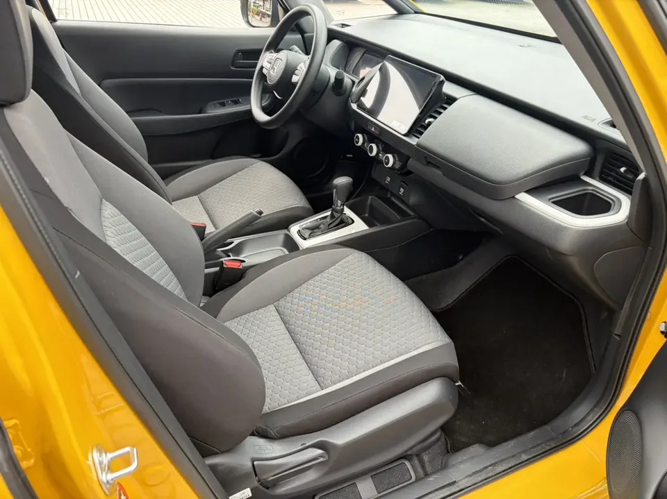 Honda FIT Fit 2025 basic model 2026 — миниатюра 5