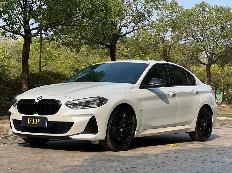 BMW 1 Series 2023