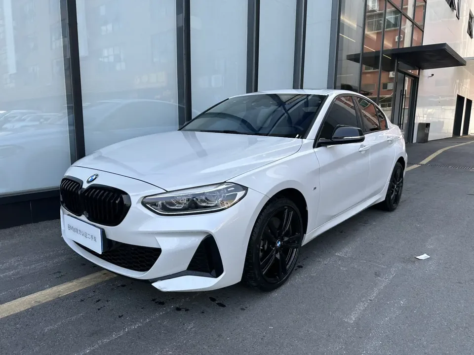 BMW 1 Series 2023