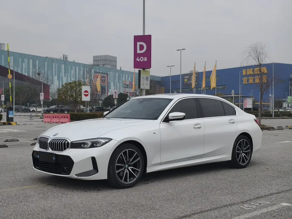 BMW 3 Series 2022
