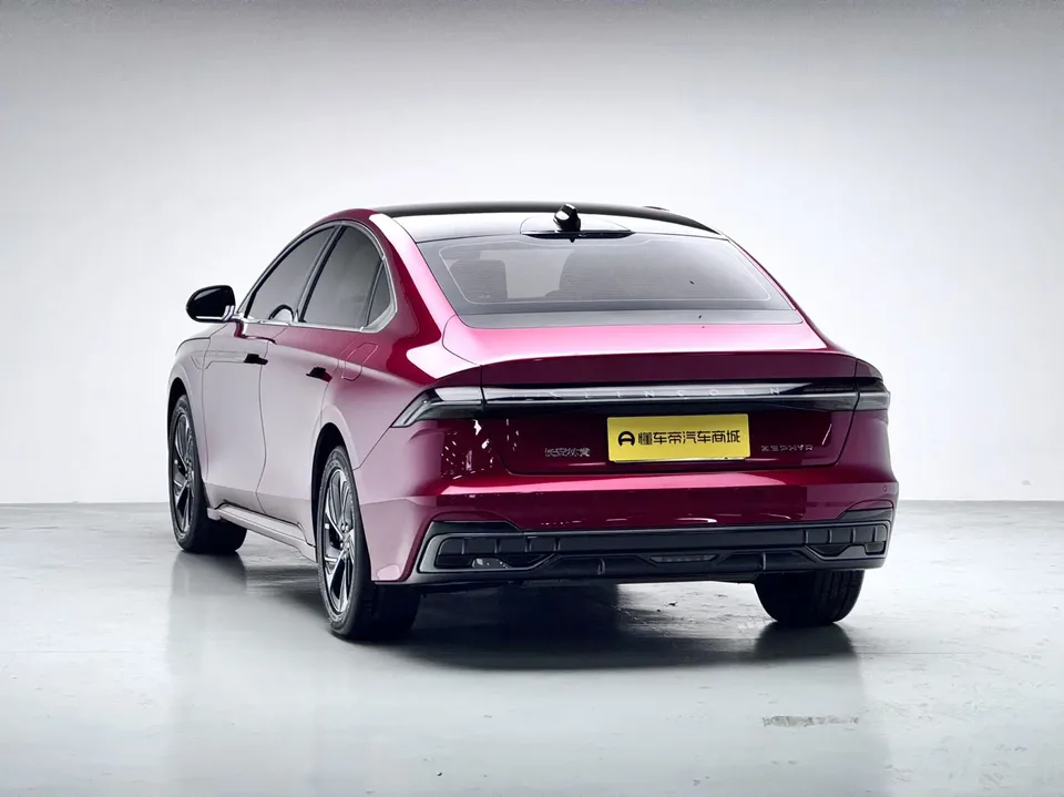 Lincoln Z 2023
