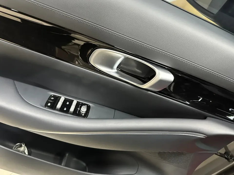 Geely Galaxy E5 Galaxy E5 2024 440km Explorer Edition 2025 — thumbnail 4