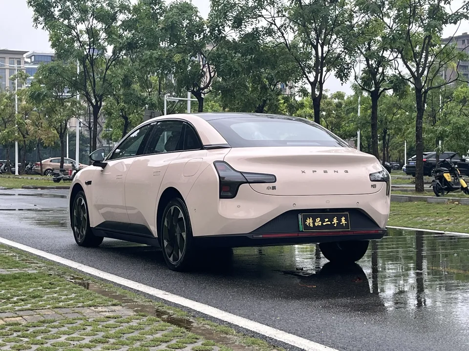 XPeng Xiaopeng MONA M03 600 Ultra-long-range Max version 2025 — миниатюра 2