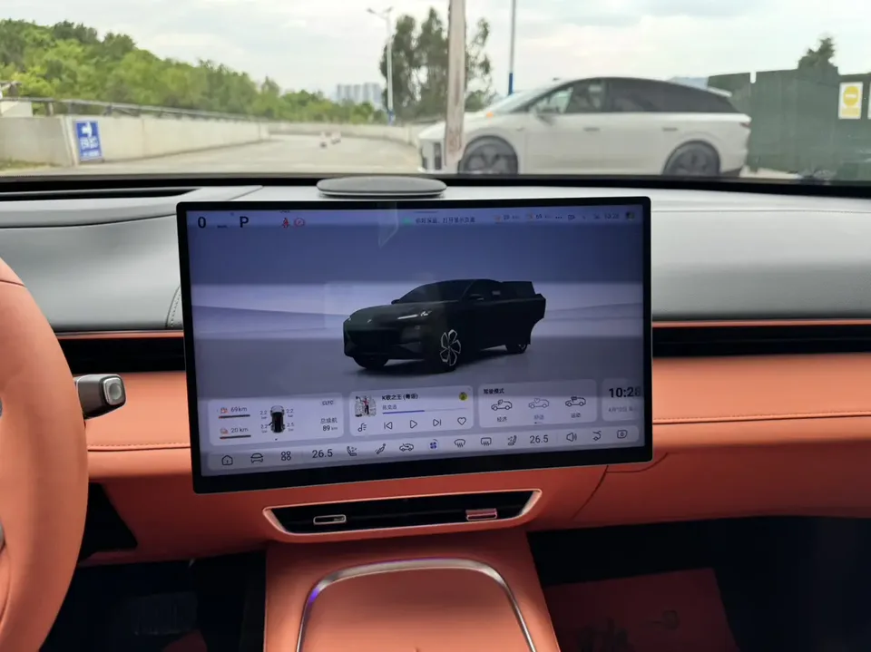 Deepal dark blue S07 215Max Qiankun Intelligent Driving ADS SE Extended Range Edition 2025 — миниатюра 3