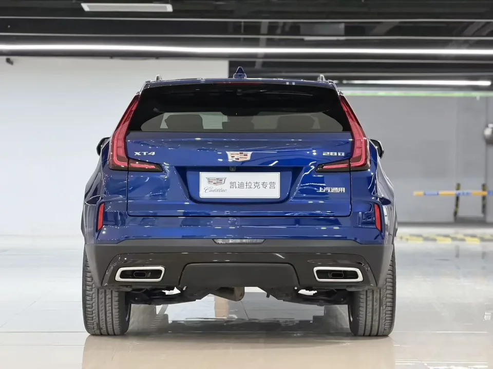 Cadillac XT4 Cadillac XT4 2024 28T 2WD Luxury 2024 — миниатюра 4