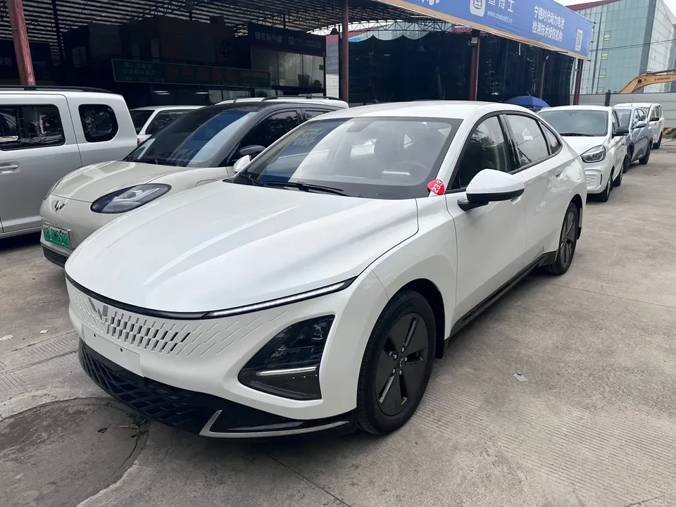 Wuling Starlight PHEV 2025