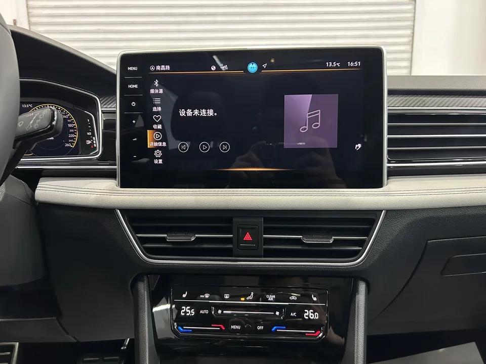 Volkswagen Tiguan L Outstanding Model 330TSI 2WD R-Line Dragon Edition 2025 — миниатюра 5
