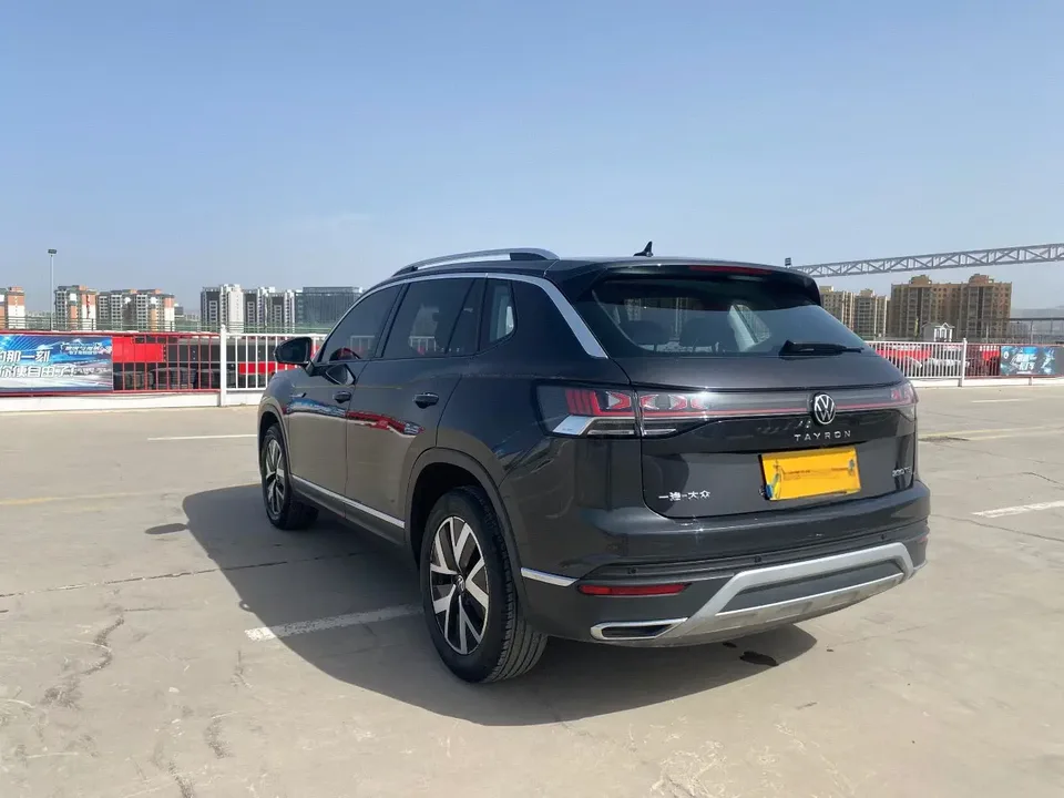 Volkswagen Tayron Tayron 2023 Tanyue 2023 330TSI 2WD Luxury Plus Advanced Edition 2023 — миниатюра 4