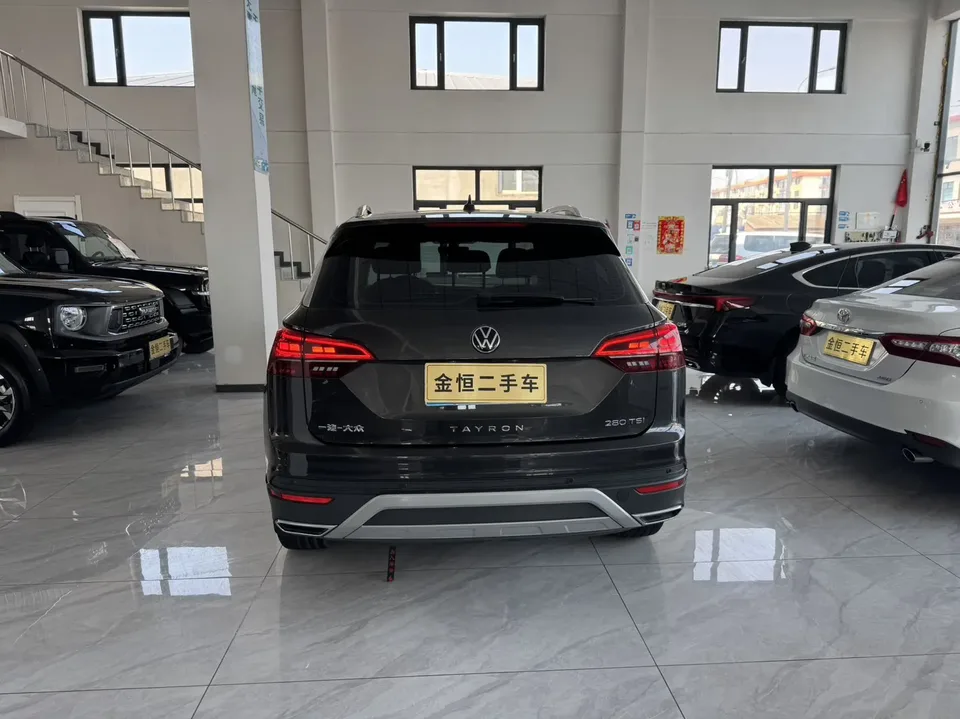 Volkswagen Tayron Tanyue 2022 280TSI 2WD Luxury Smart Edition 2022 — миниатюра 2